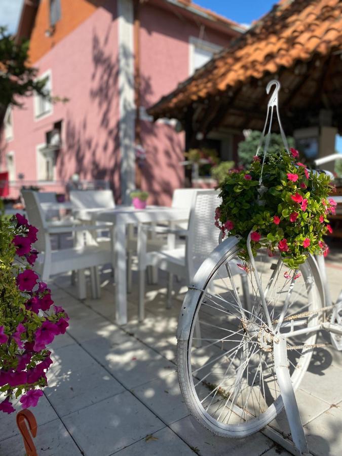 Maslina Rooms Смедерево Экстерьер фото