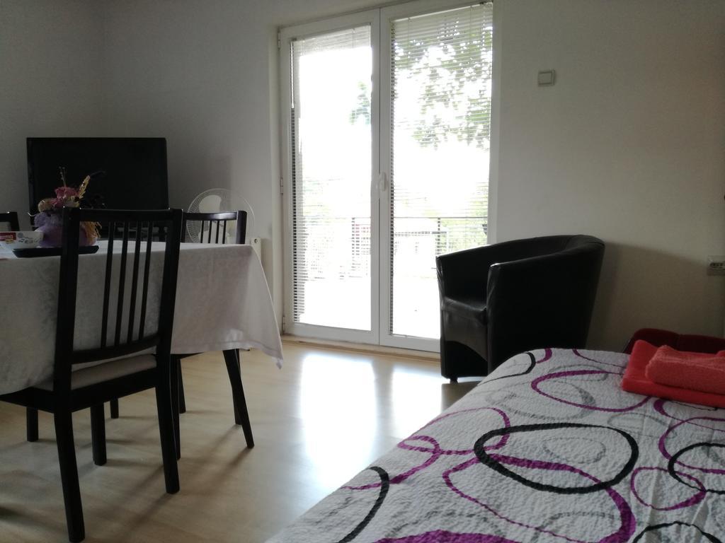 Maslina Rooms Смедерево Экстерьер фото