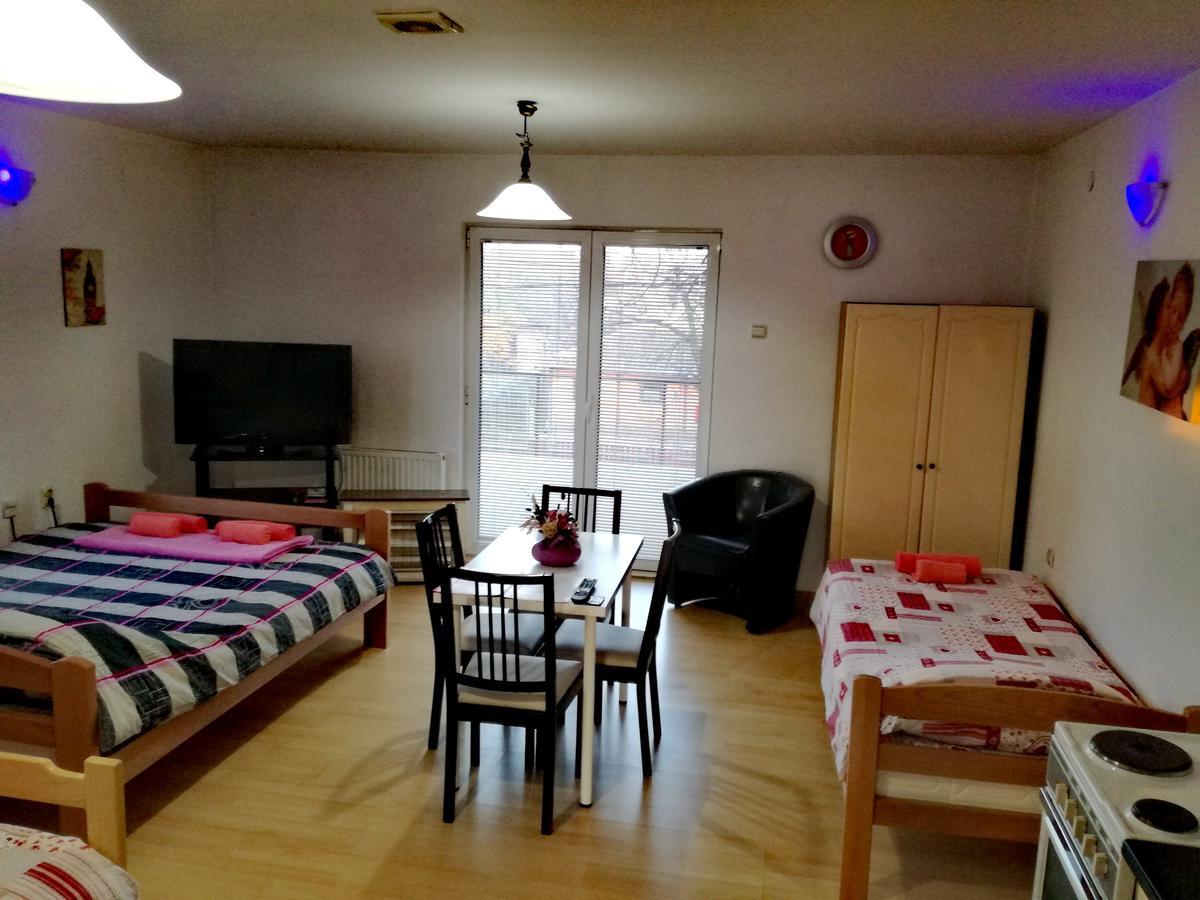 Maslina Rooms Смедерево Экстерьер фото